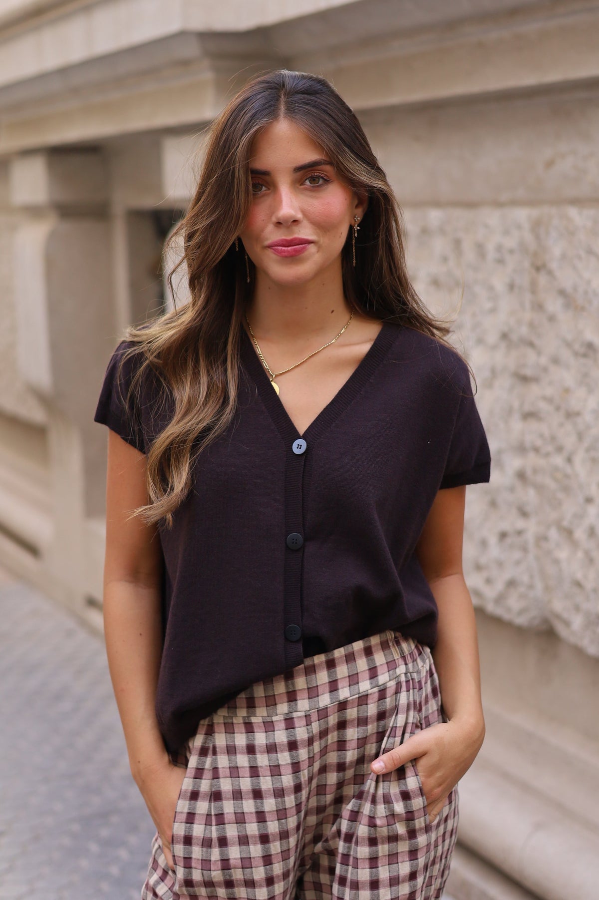 CHAQUETA MANGA CORTA MARRON