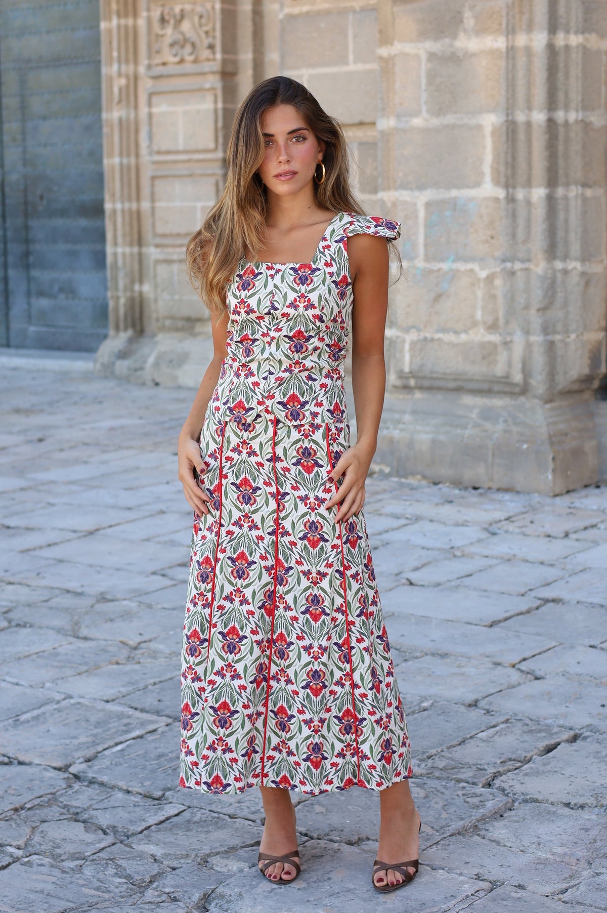 CONJUNTO VIOLETA ROJO