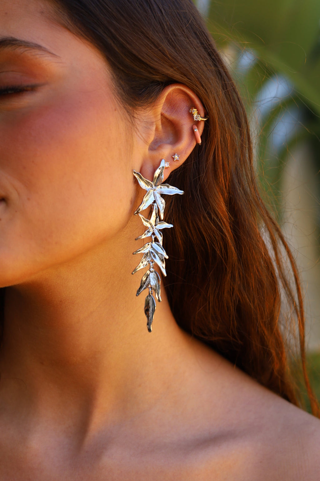 PENDIENTES HOJAS PLATEADOS