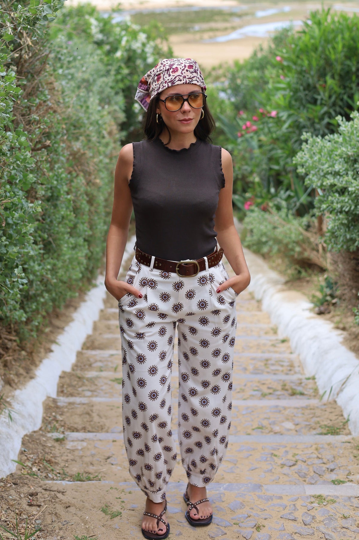 PANTALON SOLES MARRONES