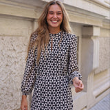 VESTIDO MARGARITAS NEGRO