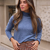 JERSEY CUELLO Y MANGA VOLANTES CELESTE