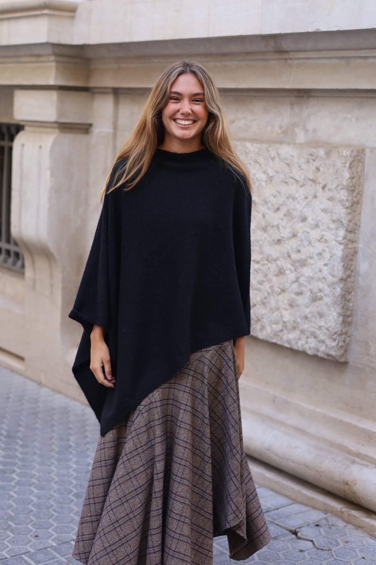 PONCHO ELENA NEGRO