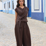 PANTALON CINTURON SATINADO MARRON