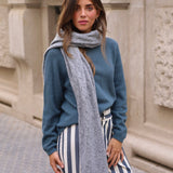 BUFANDA CALADA GRIS