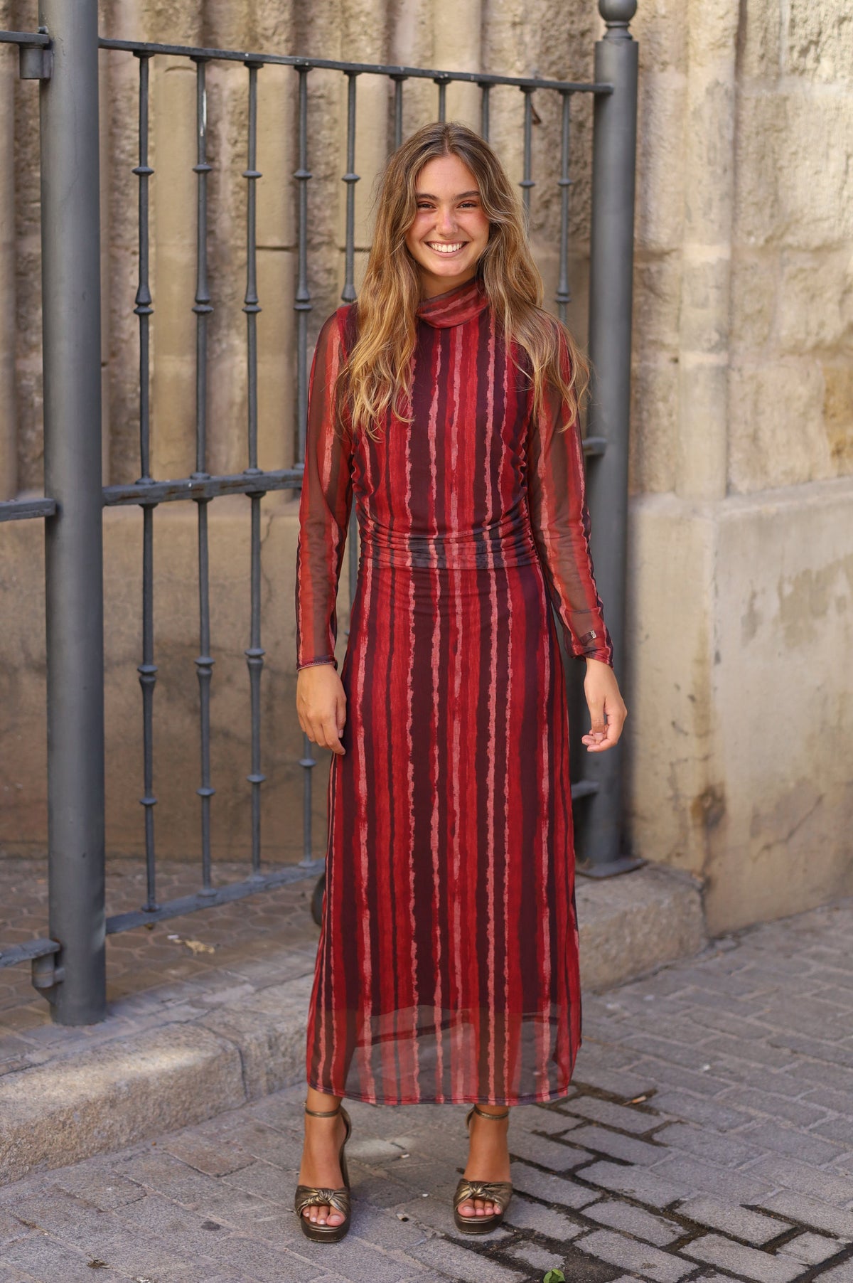 VESTIDO TUL TIE DYE ROJO