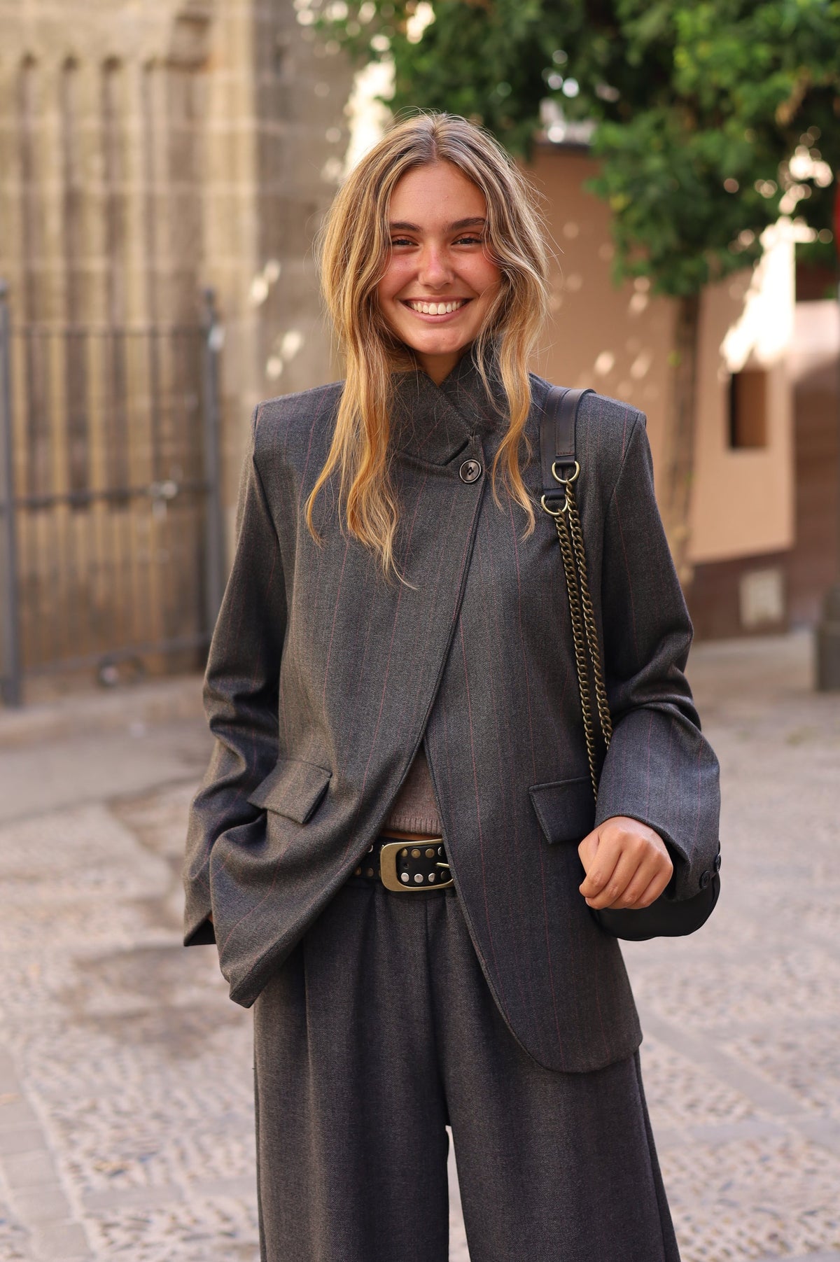 CHAQUETA CORTEGANA GRIS