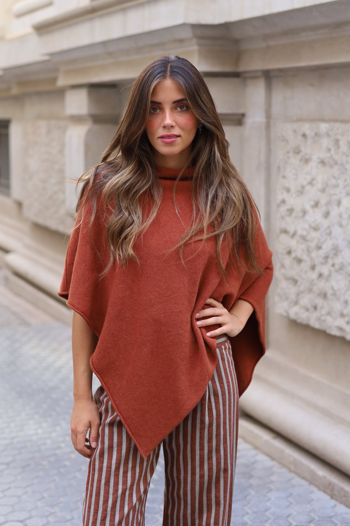 PONCHO MARTA CALDERO