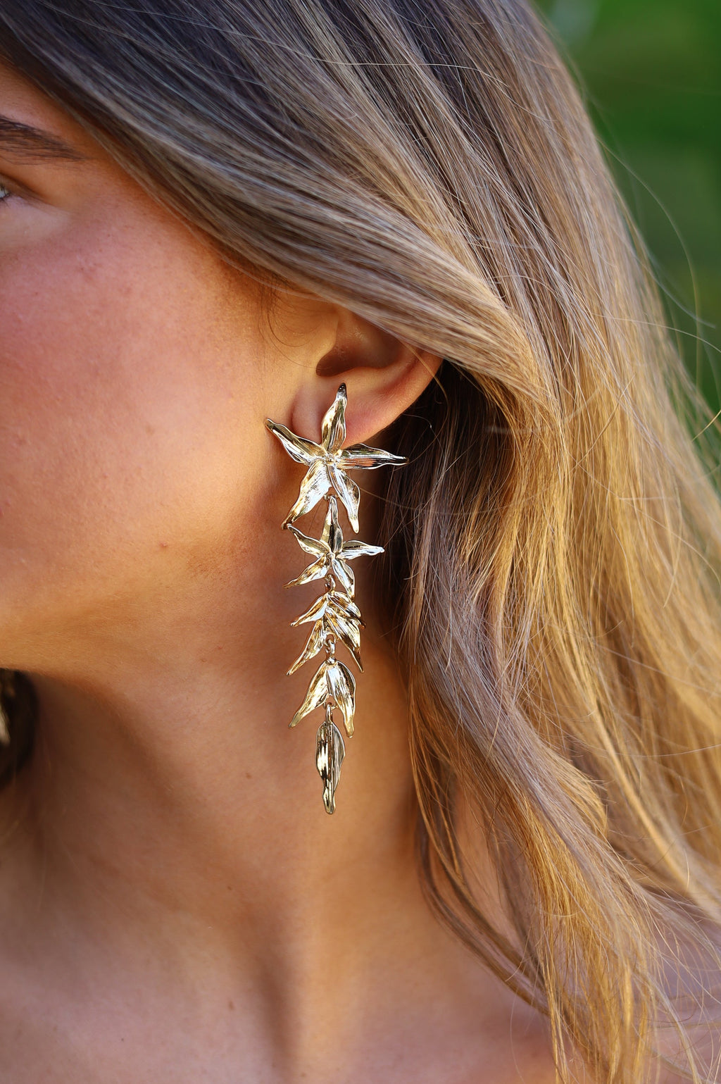 PENDIENTES HOJAS DORADOS