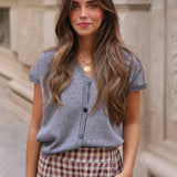 CHAQUETA MANGA CORTA GRIS