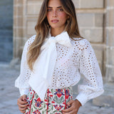 BLUSA PERFORADA LAZO