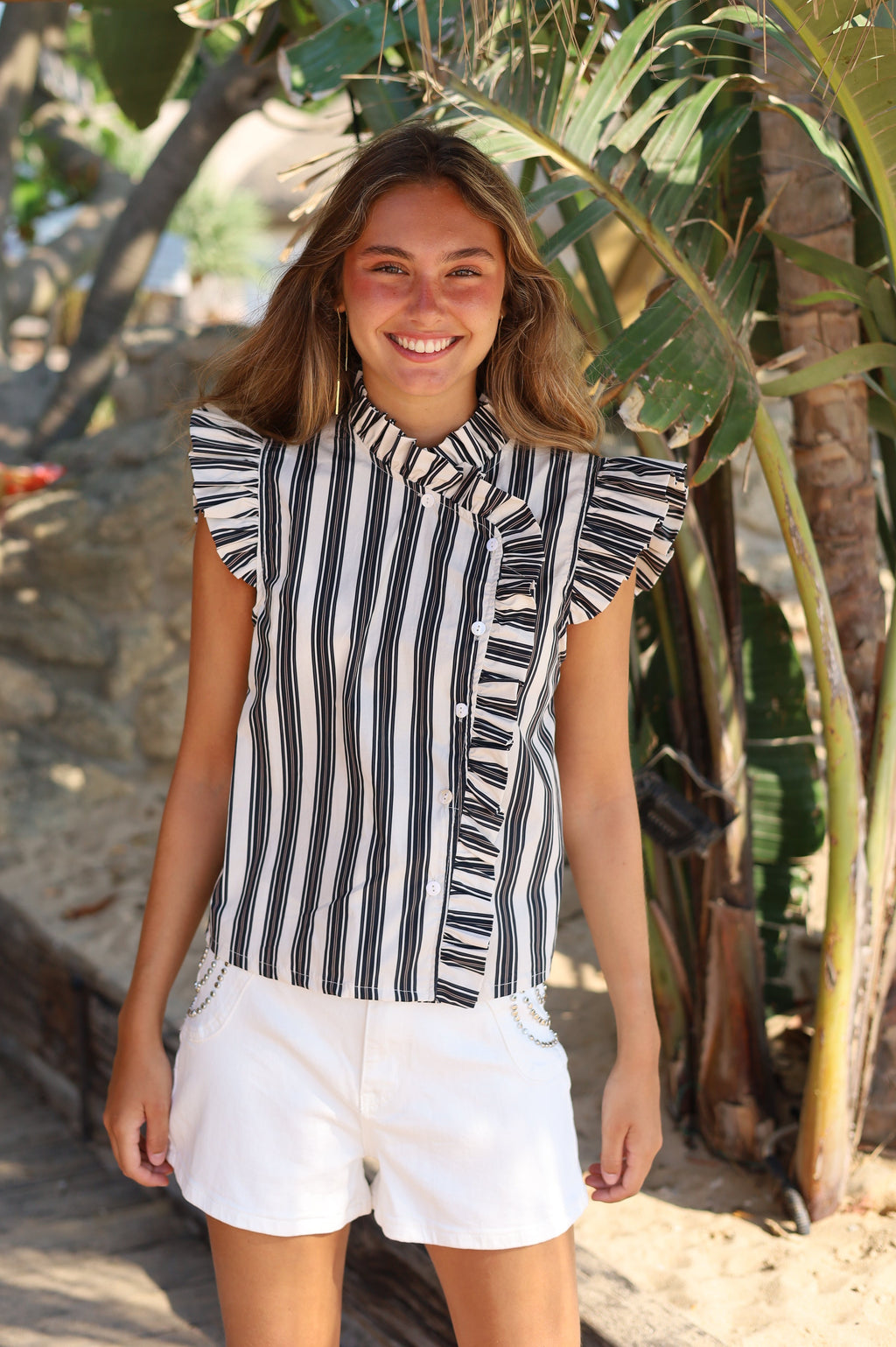BLUSA ISABELLA RAYAS FINAS NEGRA