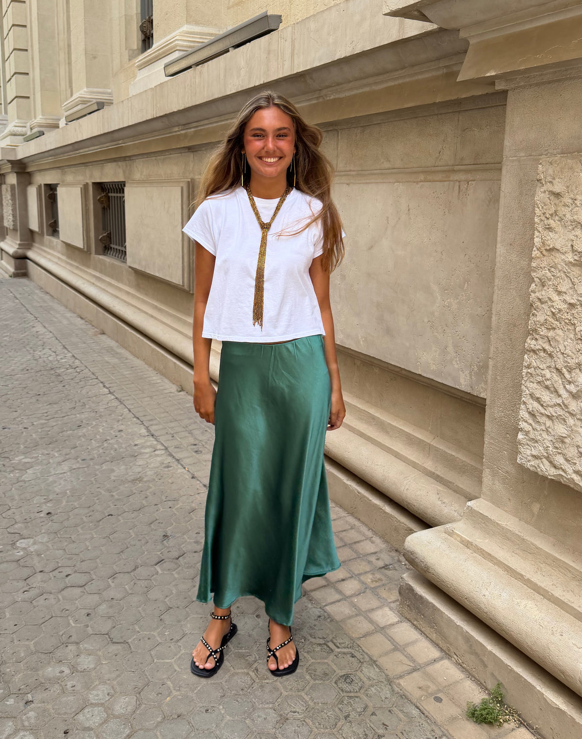 FALDA MIDI SATINADA VERDE