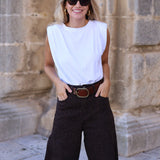 CAMISETA HOMBRERAS TACHAS BLANCA