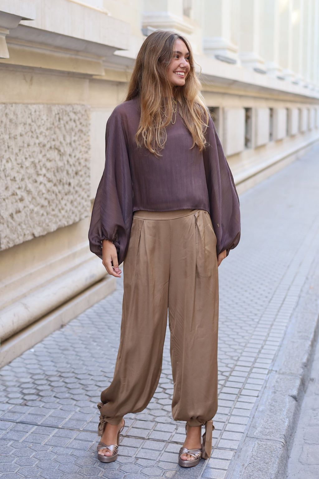 PANTALÓN SATINADO LAZO