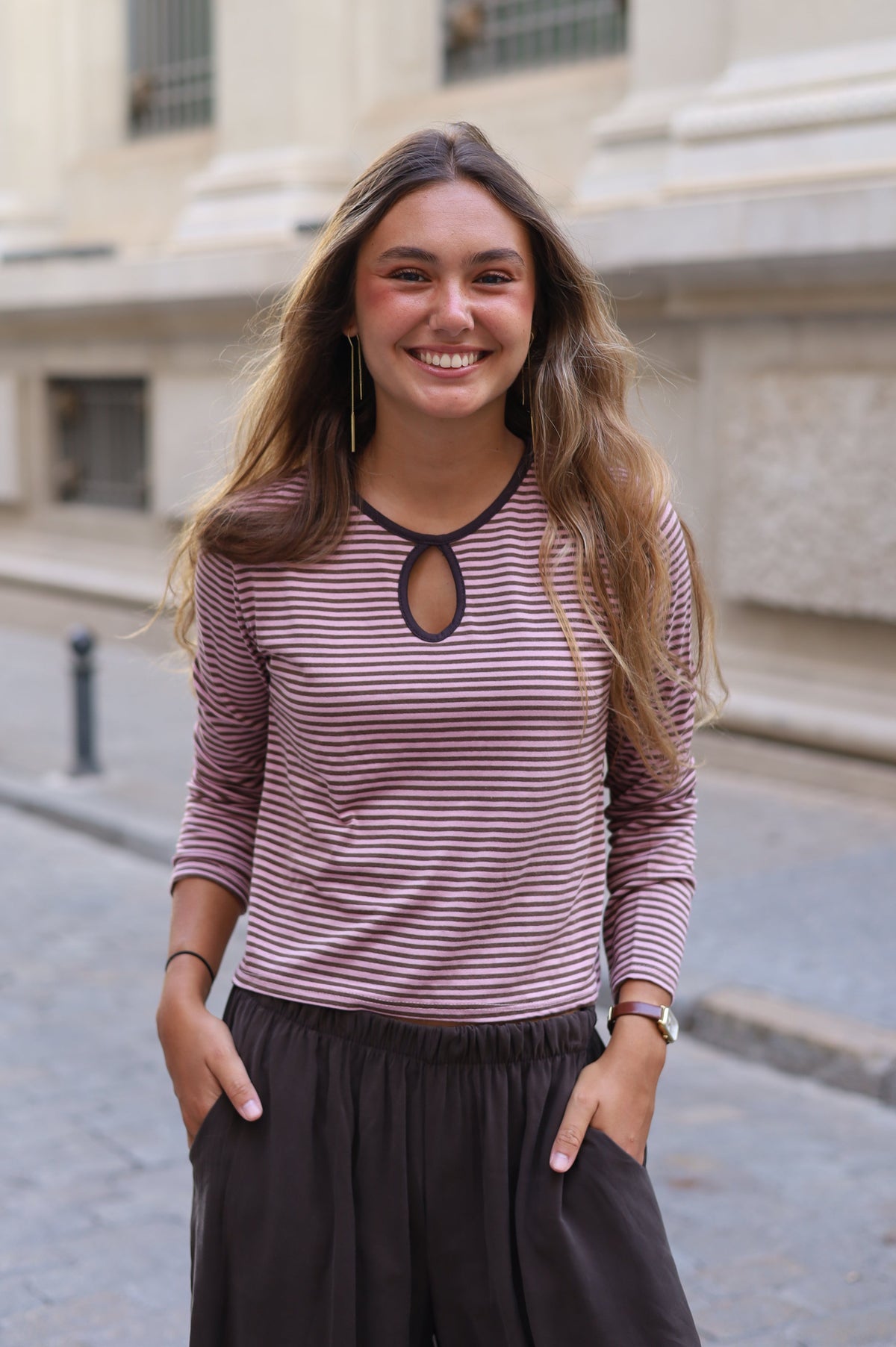 CAMISETA RAYAS CUELLO CÍRCULO ROSA