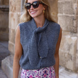 CHALECO LAZO GRIS