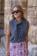 CHALECO LAZO GRIS