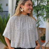 BLUSA GASA TOPO BLANCA