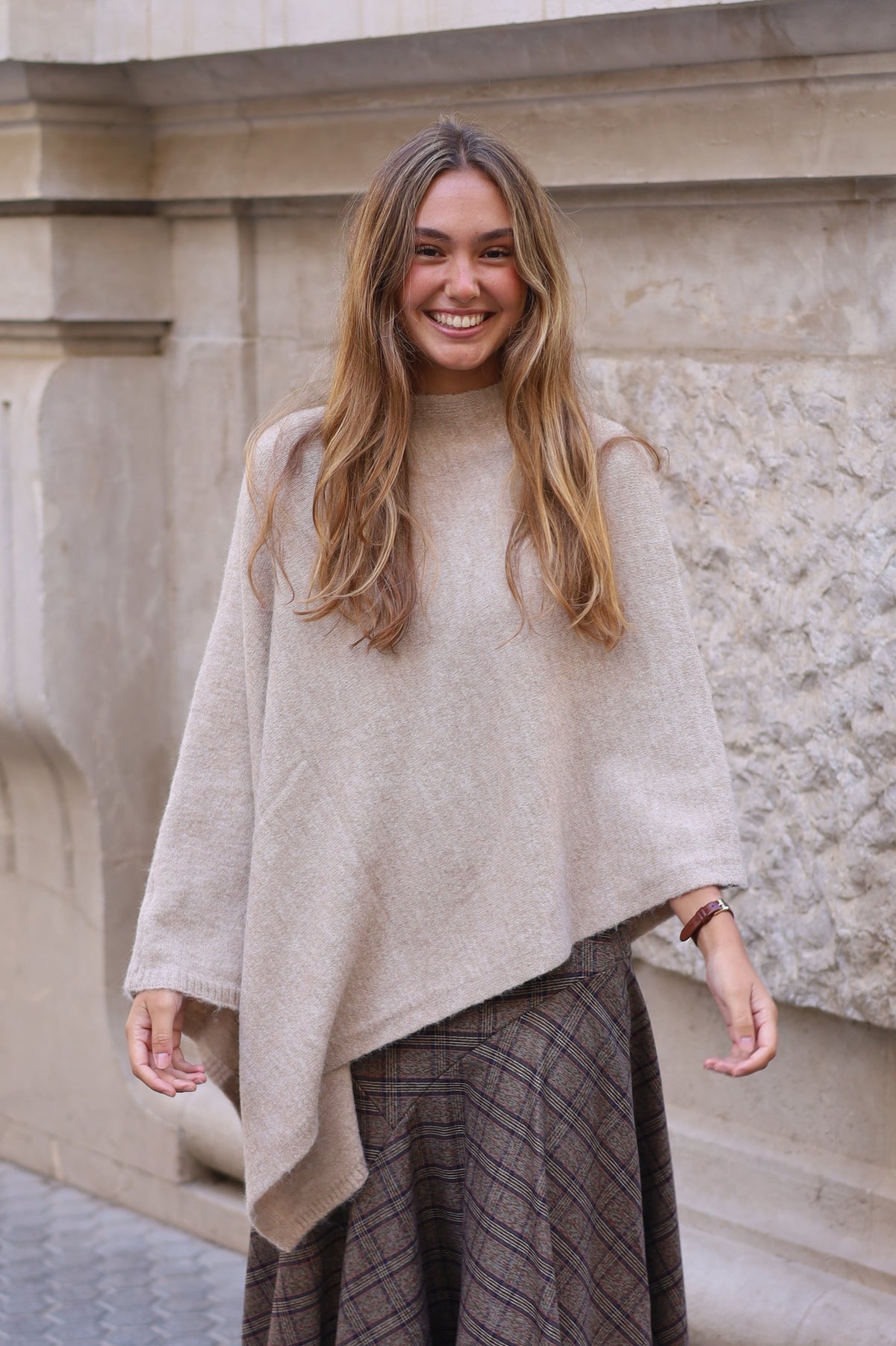 PONCHO ELENA BEIGE