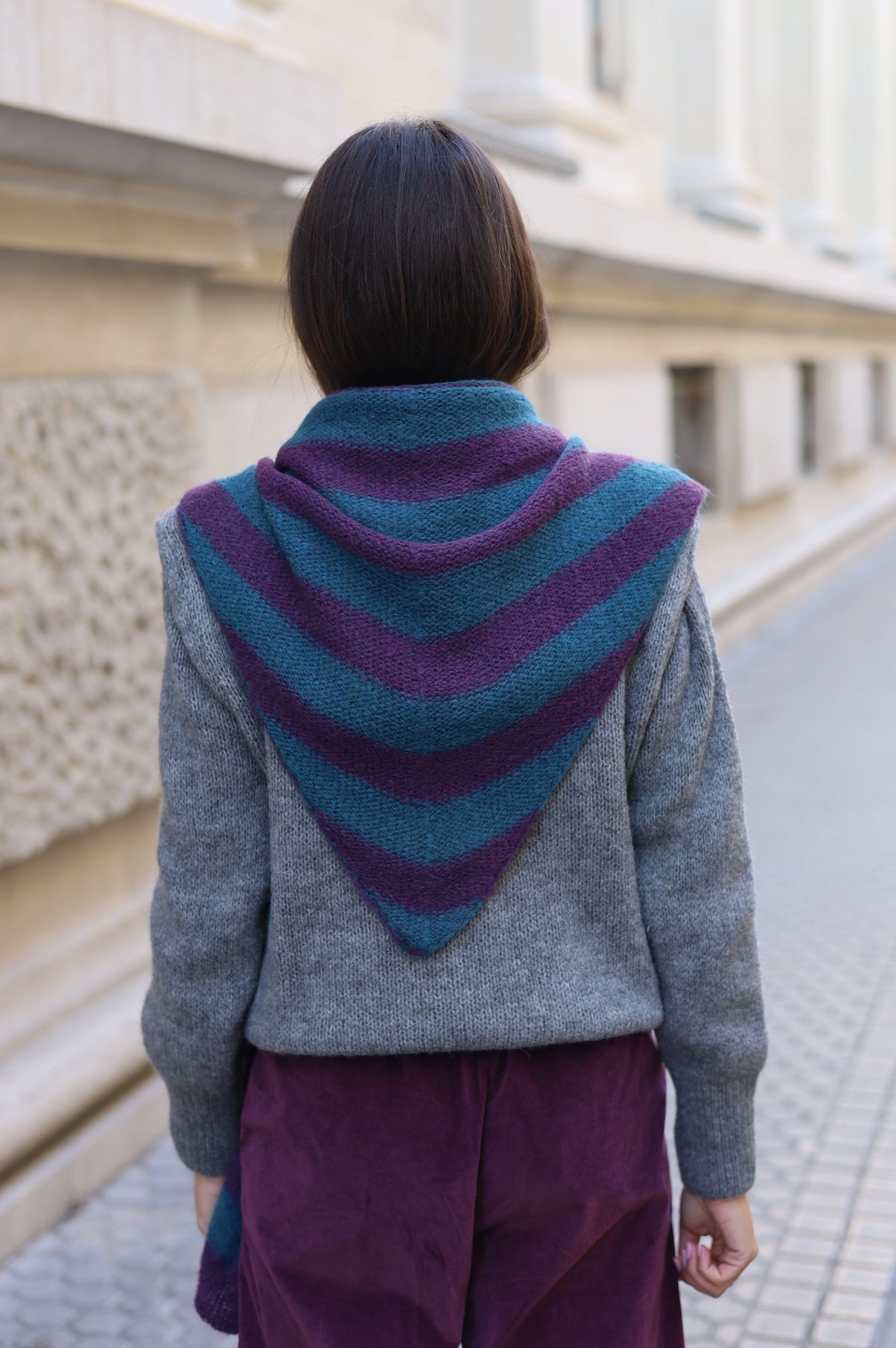 PONCHO RAYAS MORADO