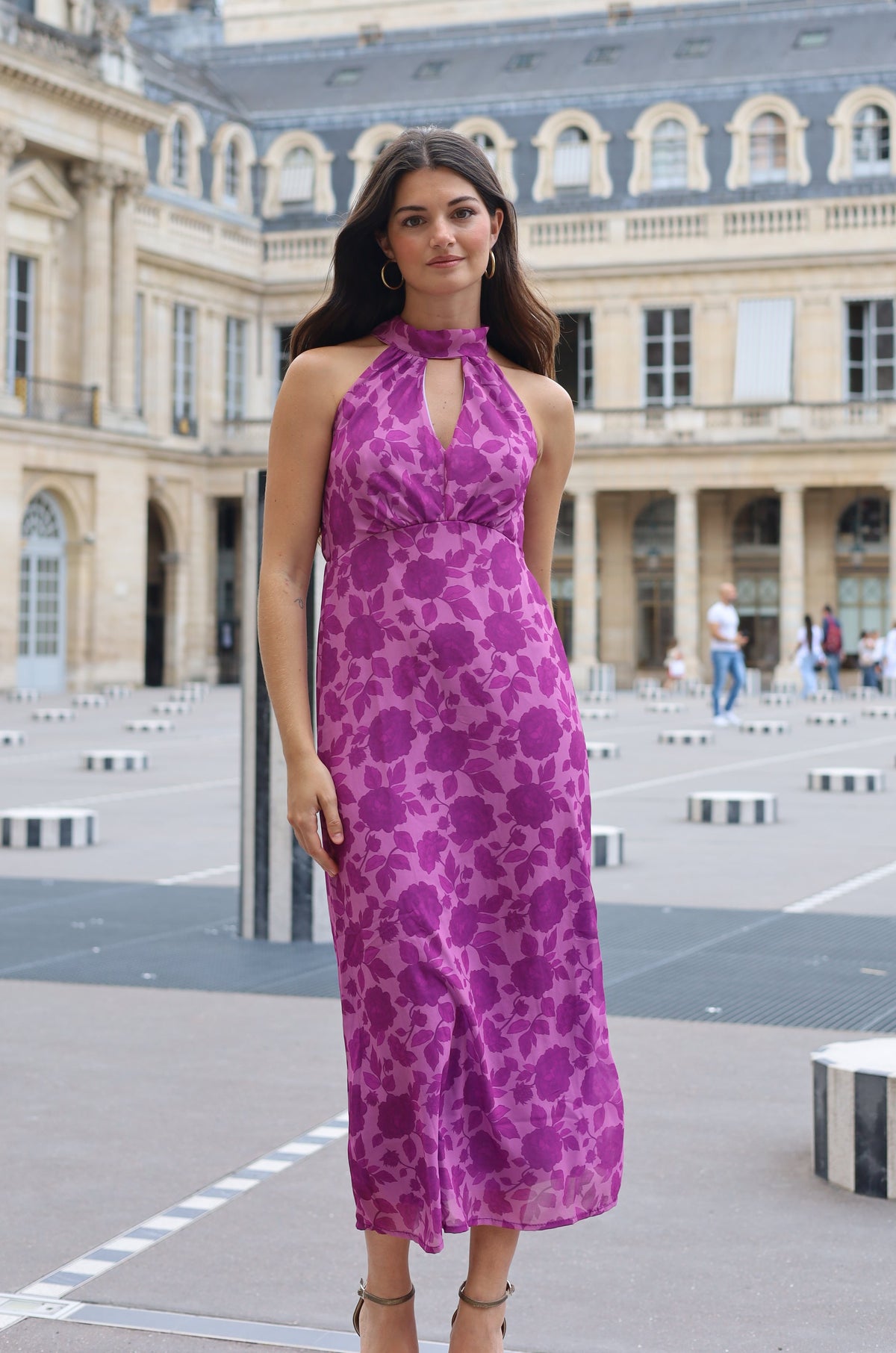 VESTIDO HALTER FLORES MORADO