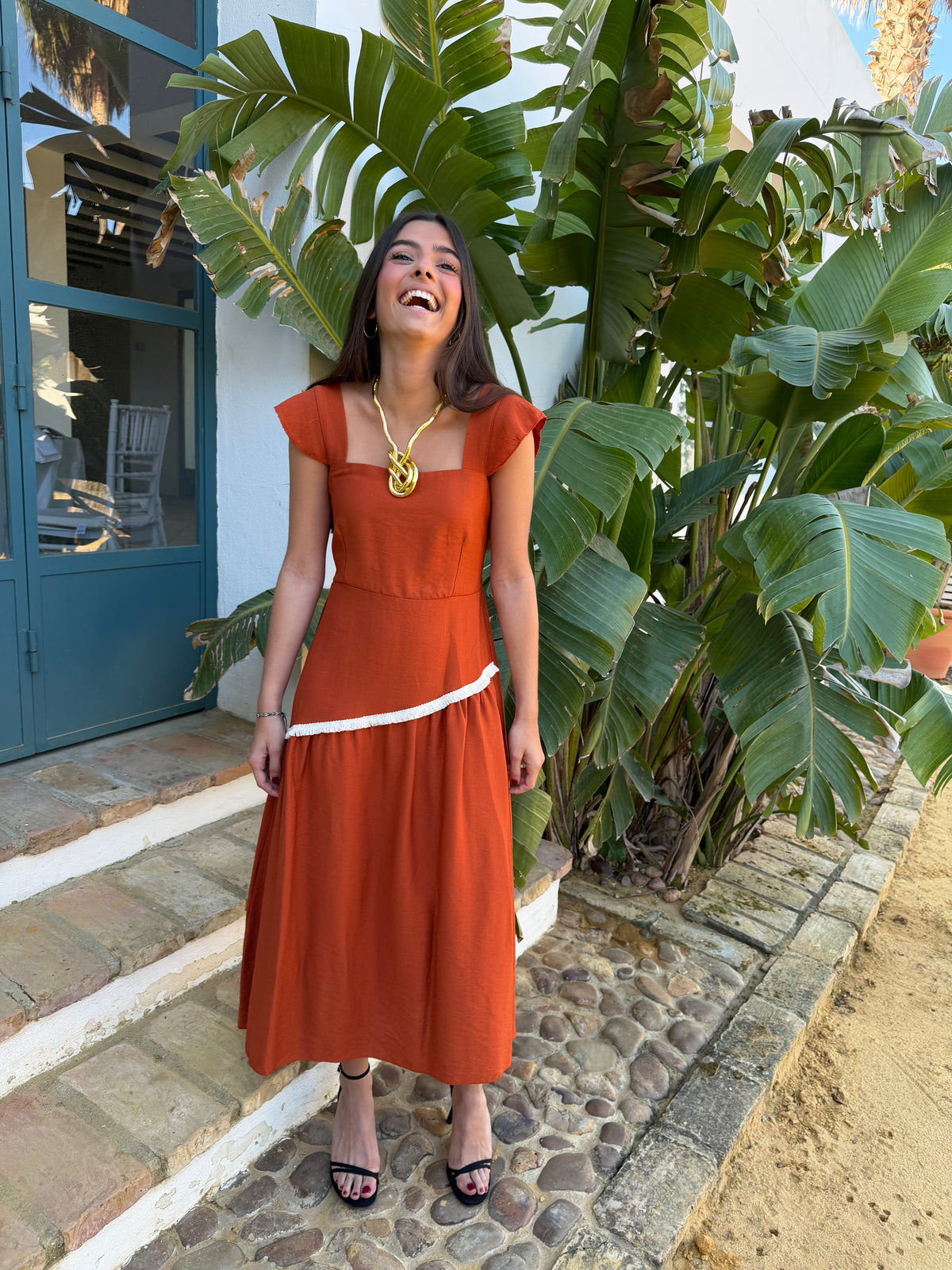 VESTIDO ADE FLECOS CALDERO