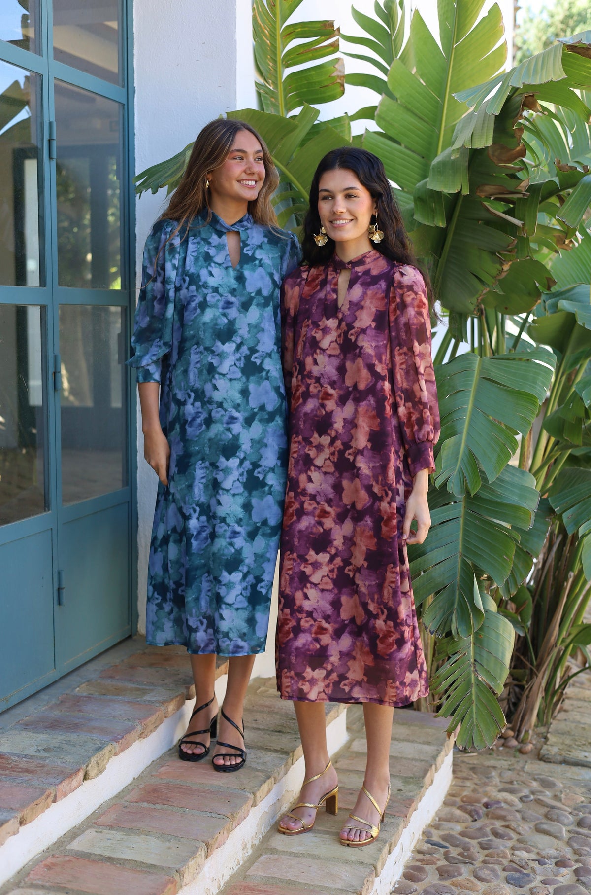 VESTIDO CAMPANA MAQUILLAJE