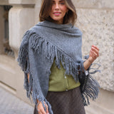 PONCHO FLECOS GRIS