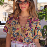 BLUSA FLORES MOSTAZA