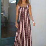 VESTIDO ONDAS BURDEOS