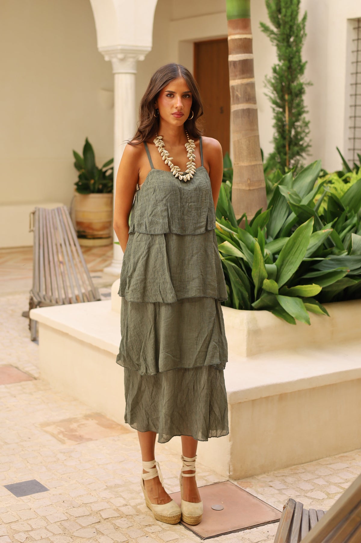 VESTIDO PLISADO VOLANTES VERDE