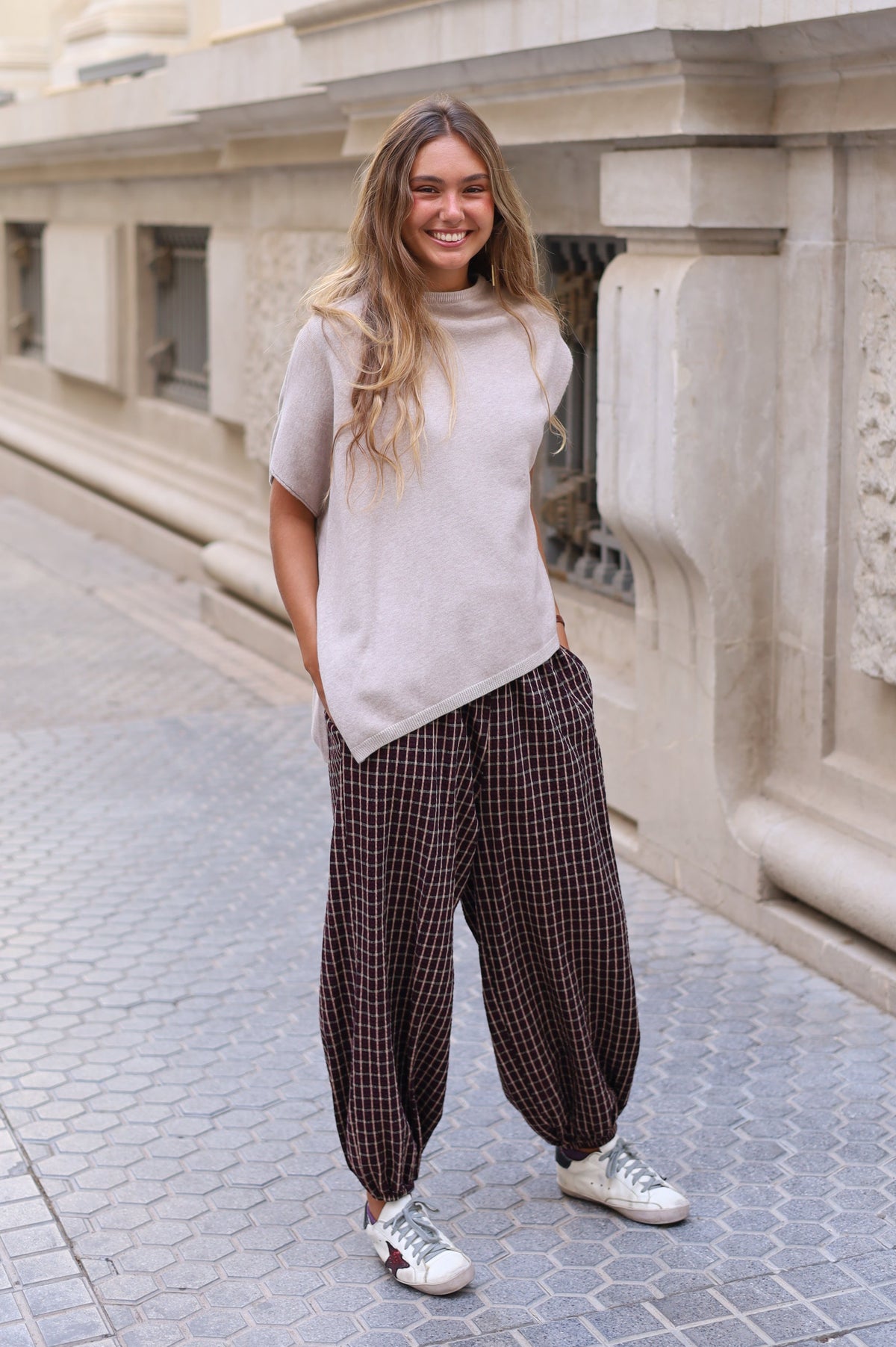 PANTALÓN BOMBACHO CUADROS BURDEOS
