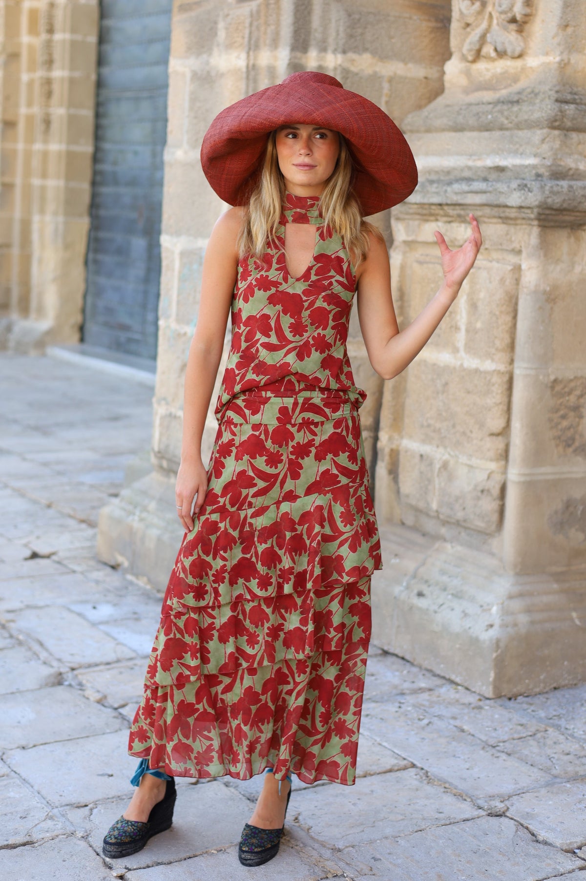 TOP HALTER GASA FLORES TEJA