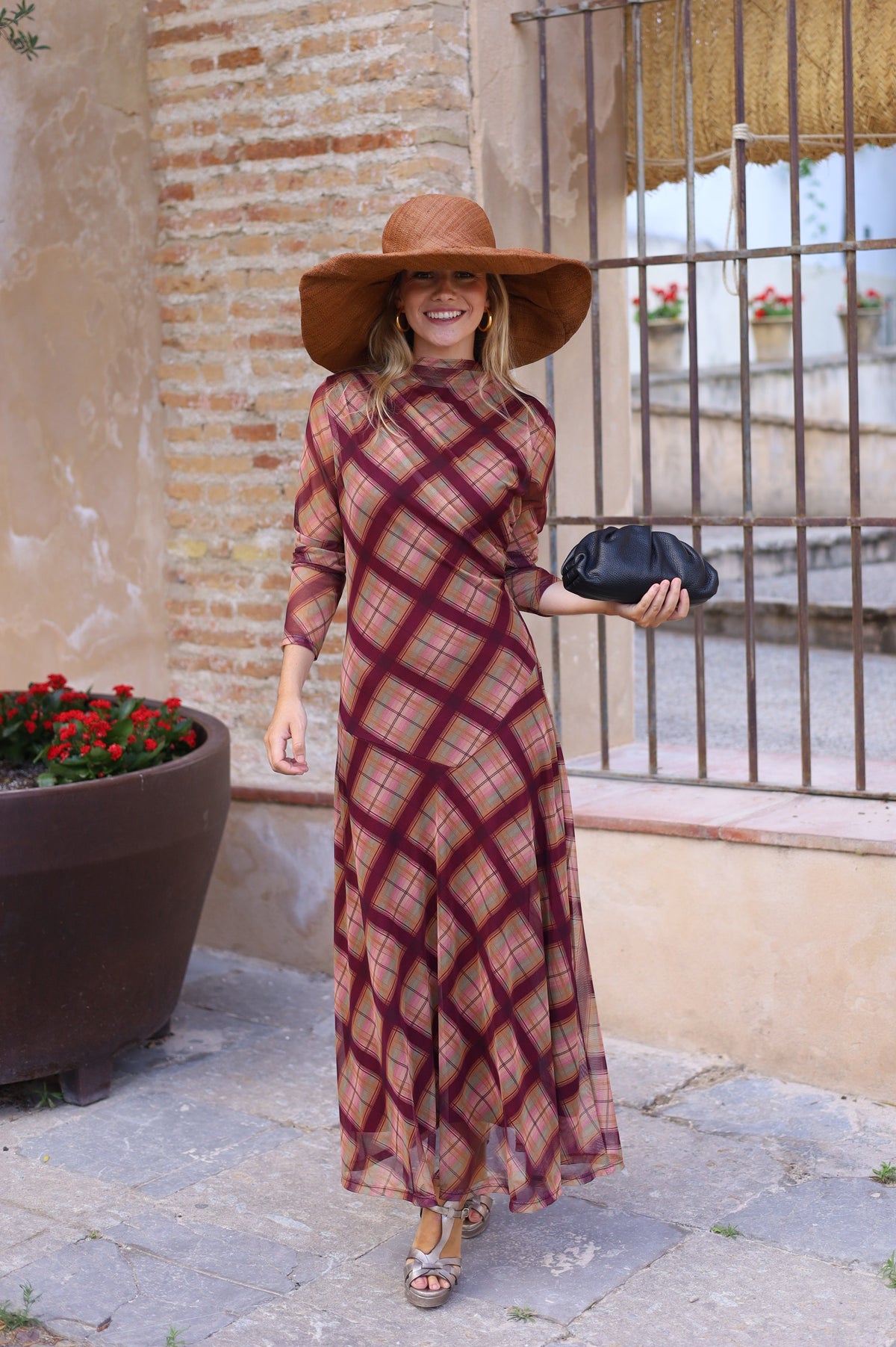 VESTIDO TUL CUADROS BURDEOS