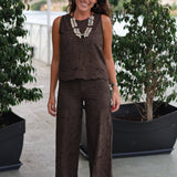 PANTALON PERFORADO MARRON