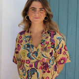 BLUSA FLORES MOSTAZA
