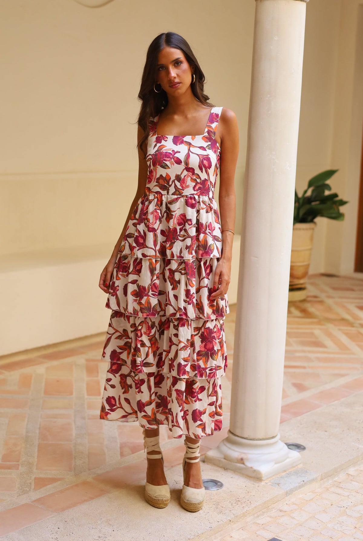 VESTIDO VOLANTES FLORES CRUDO