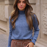 JERSEY CUELLO Y MANGA VOLANTES CELESTE