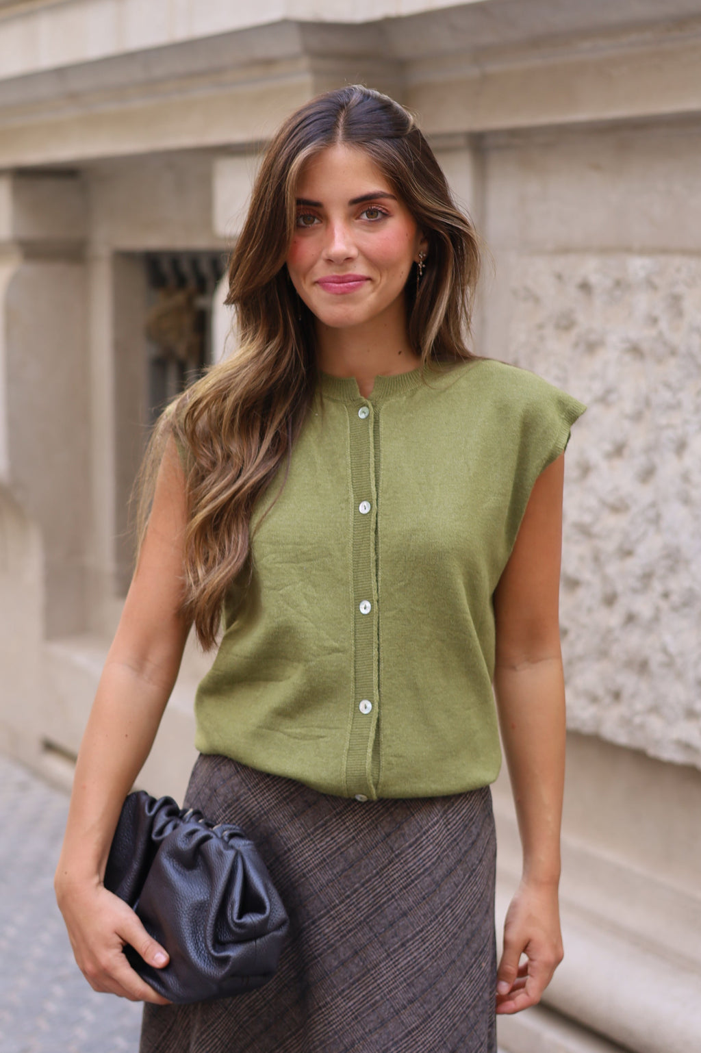 CHALECO PUNTO BOTONES VERDE LIMA