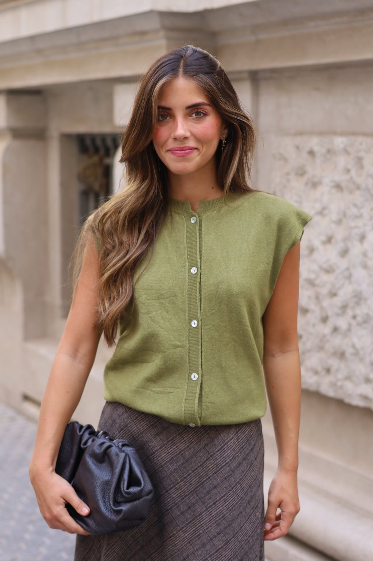 CHALECO PUNTO BOTONES VERDE LIMA