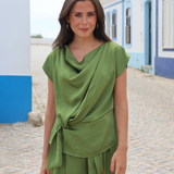 BLUSA SATINADA VERDE