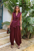 PANTALON BOMBACHO SATINADO BERENJENA