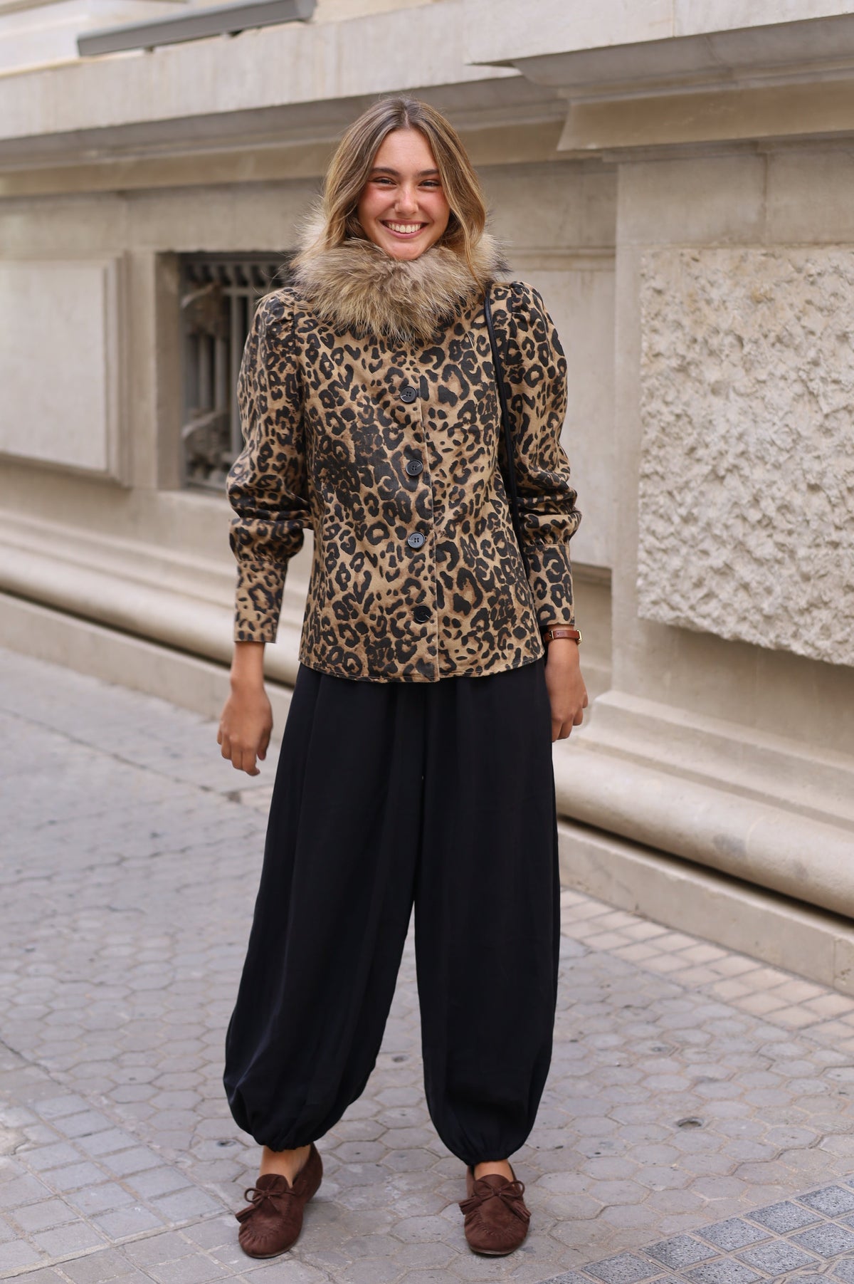 PANTALON BOMBACHO LISO NEGRO