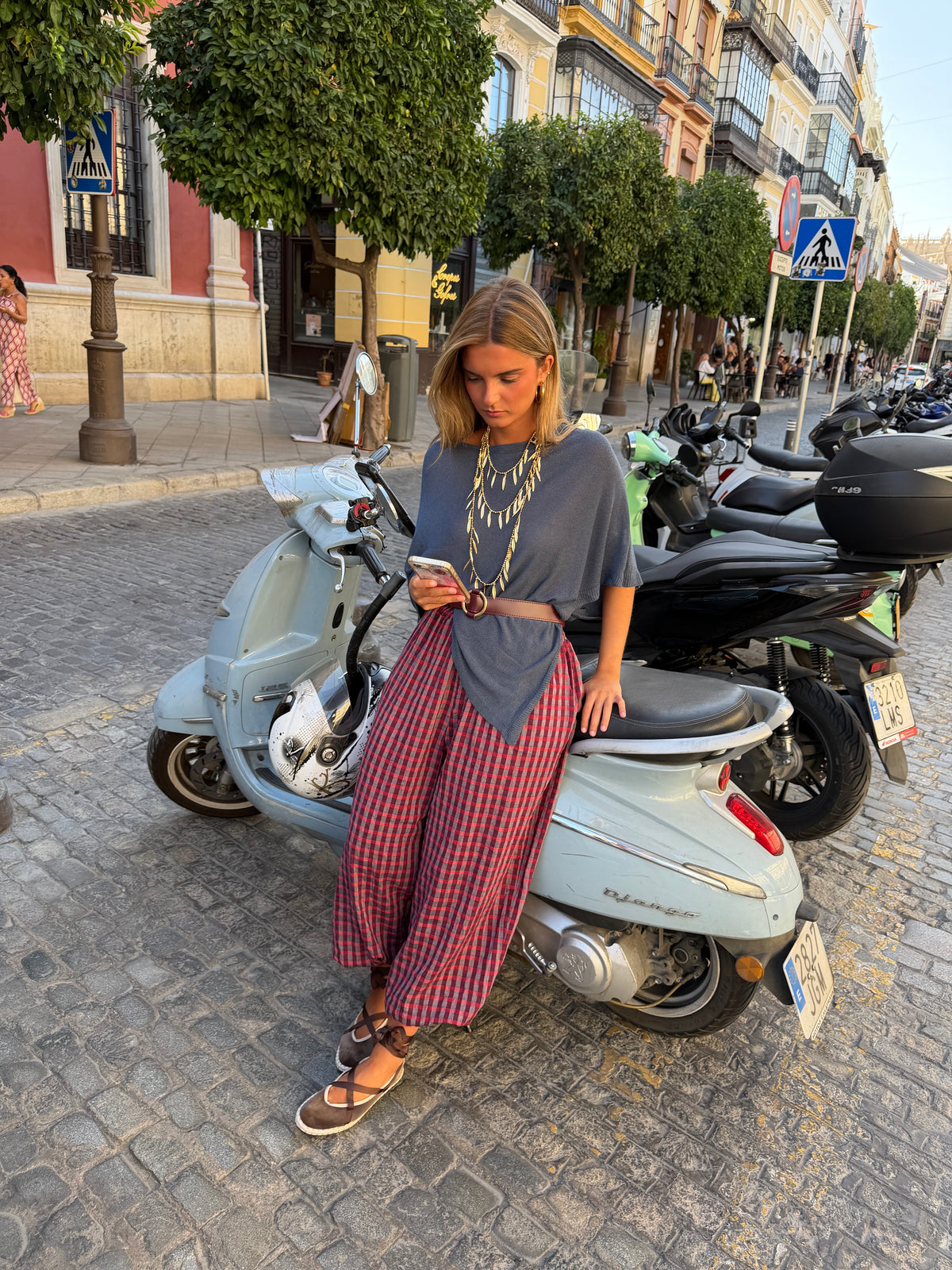 PANTALÓN CUADROS ROSA