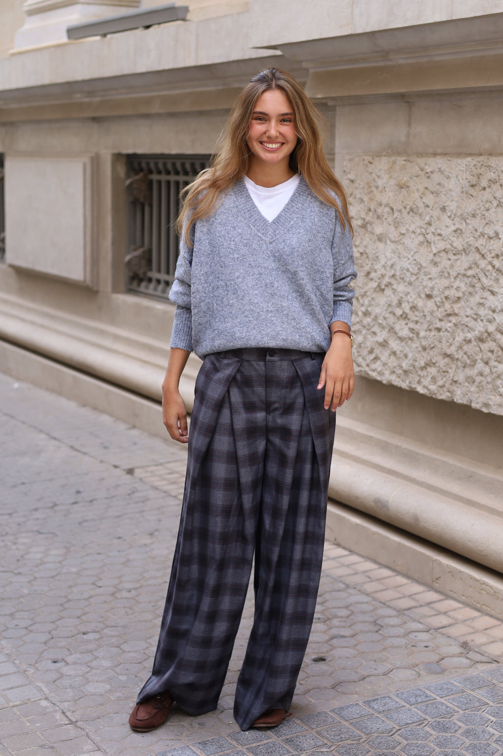 PANTALÓN LETI CUADROS GRISES