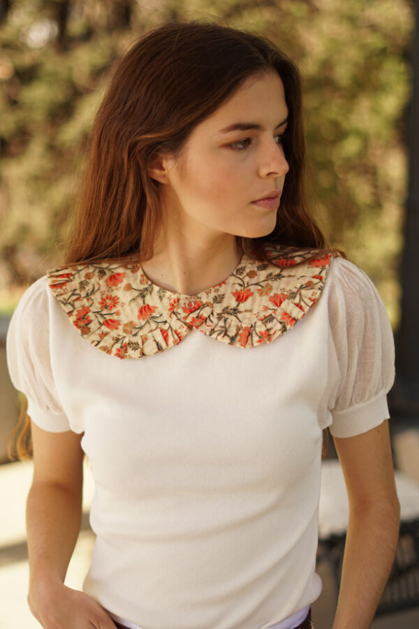 CUELLO BEIGE